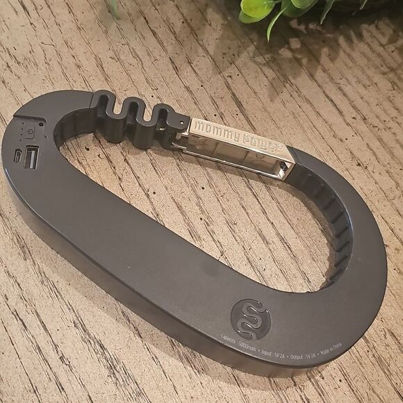 Mommy Power Stroller Hook - Picture 3 of 4